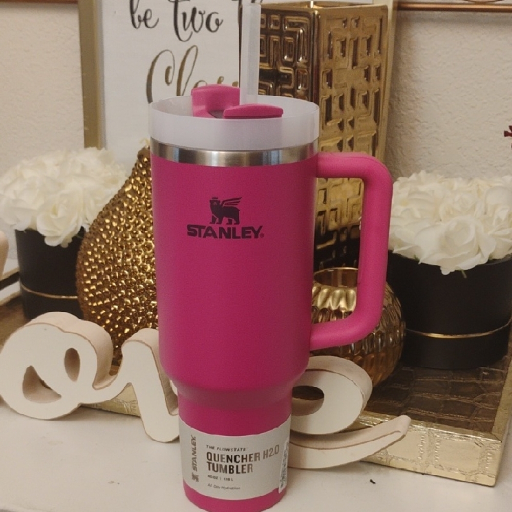 Stanley Fuchsia Quencher H2.0 Tumbler